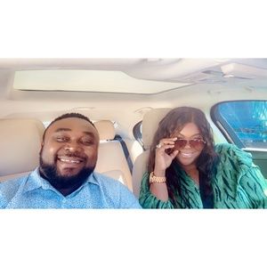 Meet your Posher, Loni